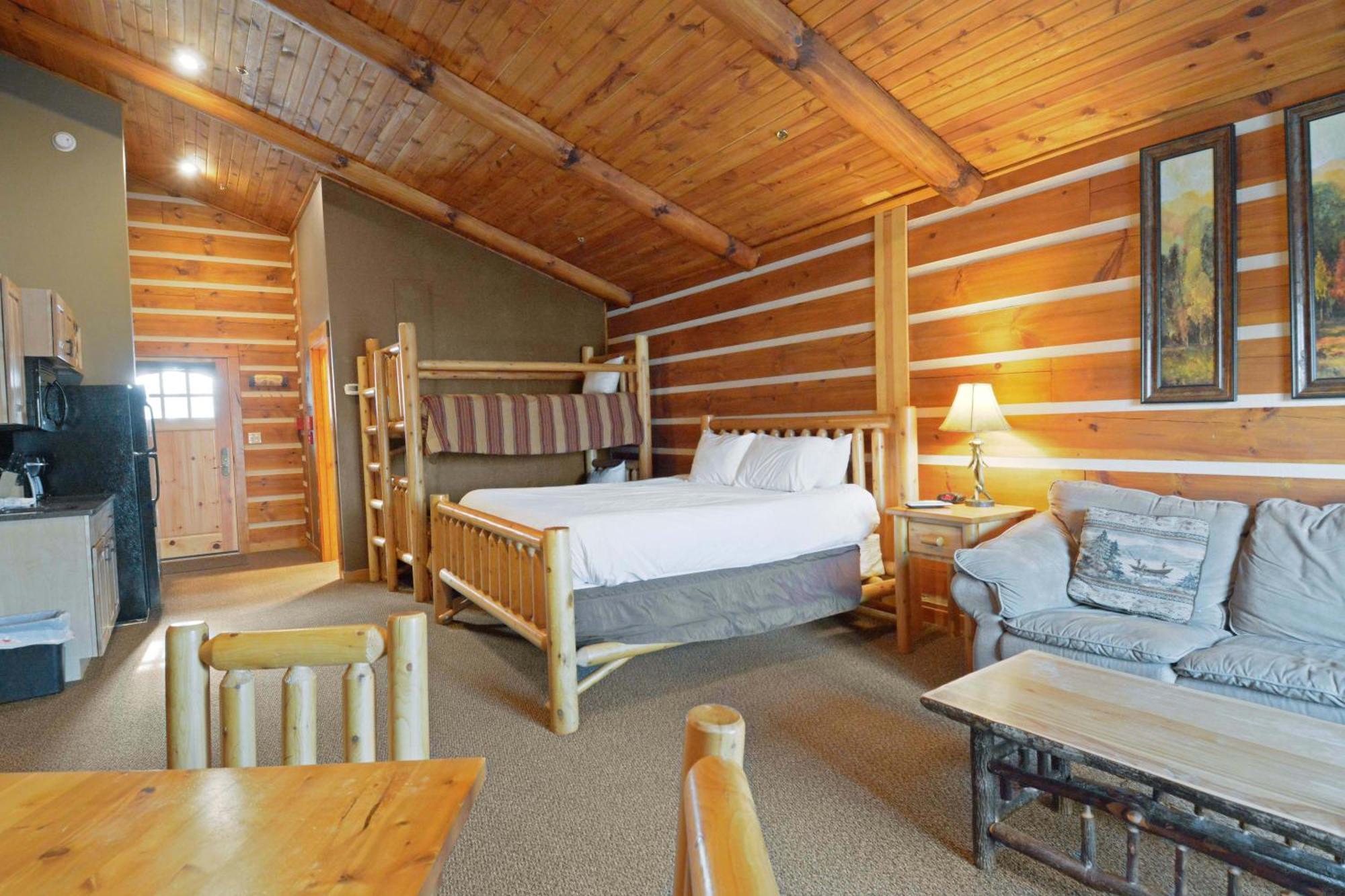 The Lodges at Sunset Village McHenry Værelse billede
